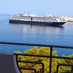 Hotel Chicago Sarandë