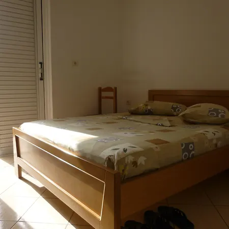 Chicago Hotel Sarandë