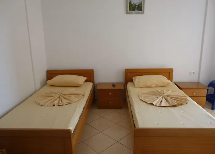 Chicago Hotel Sarandë