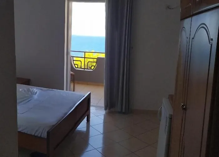 Chicago Hotel Sarandë