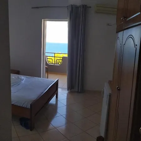 Chicago מלון סרנדה