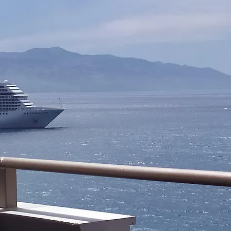 Chicago Szálloda 3*